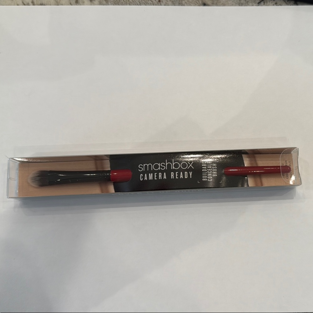 Smashbox Concealer Brush with Black and Red Design